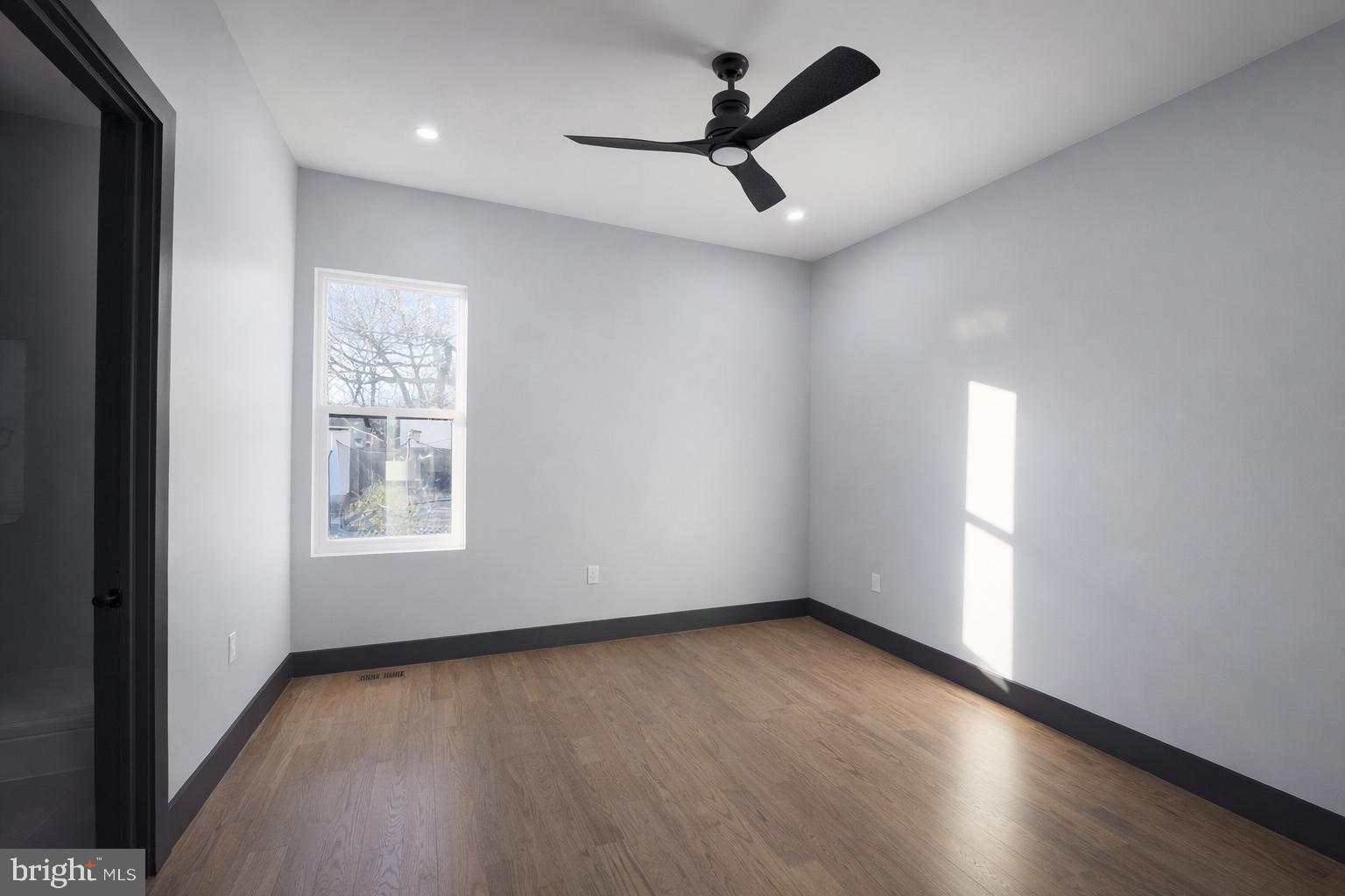 2613 Beacon Hill Road Alexandria, VA 22306 - Photo 8 of 65 Bright and airy minimalist space.