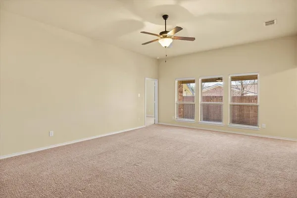 $2,350 | 1728 Sully Court, Stephenville, TX 76401