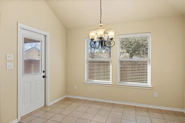 $2,350 | 1728 Sully Court, Stephenville, TX 76401