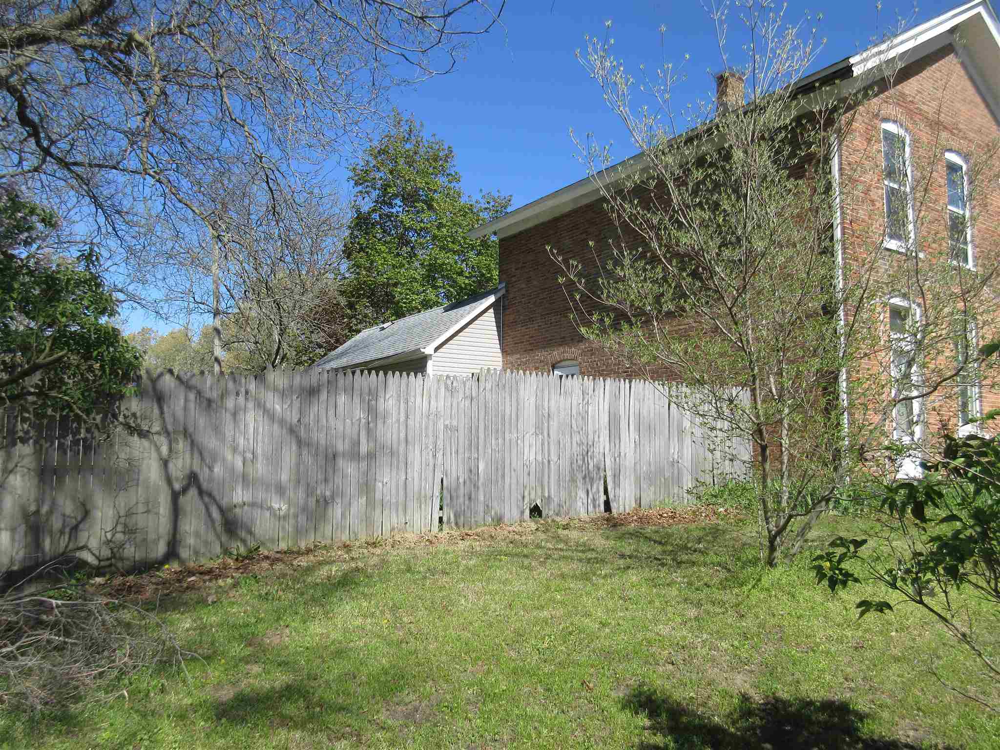 55891 Mayflower Road South Bend, IN 46619 - Photo 3 of 18 Gallery Image 3