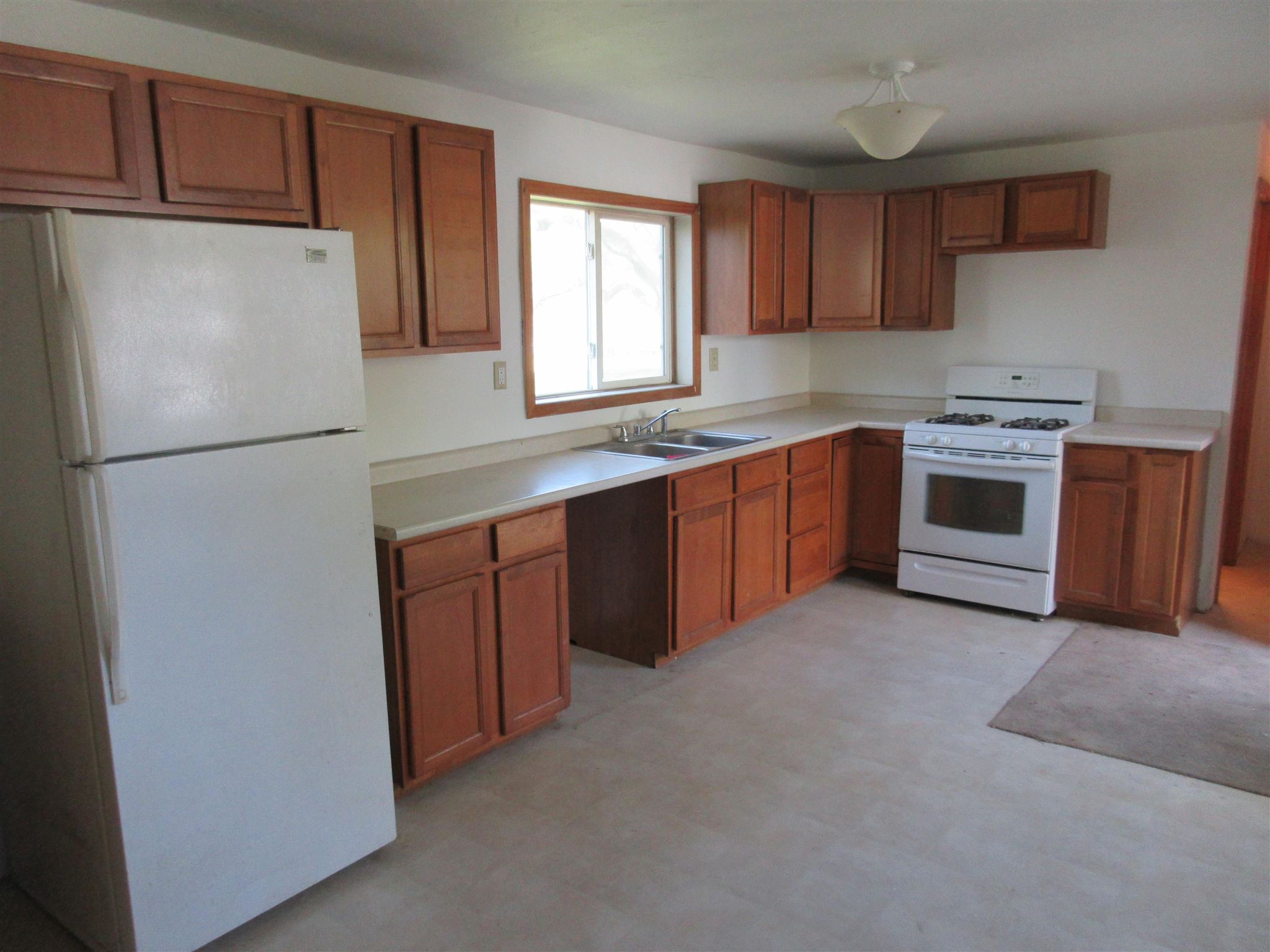 55891 Mayflower Road South Bend, IN 46619 - Photo 8 of 18 Gallery Image 8
