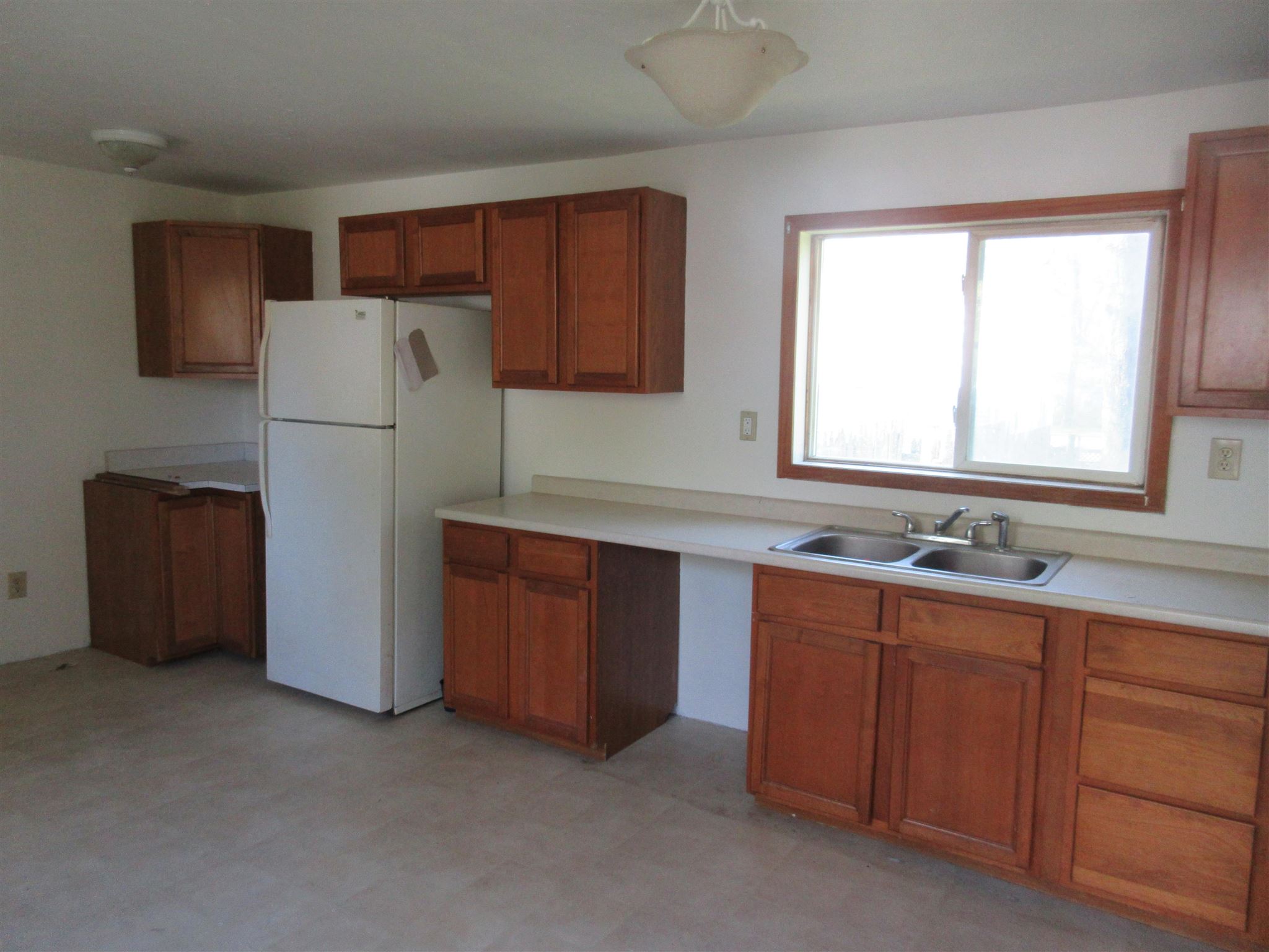 55891 Mayflower Road South Bend, IN 46619 - Photo 9 of 18 Gallery Image 9