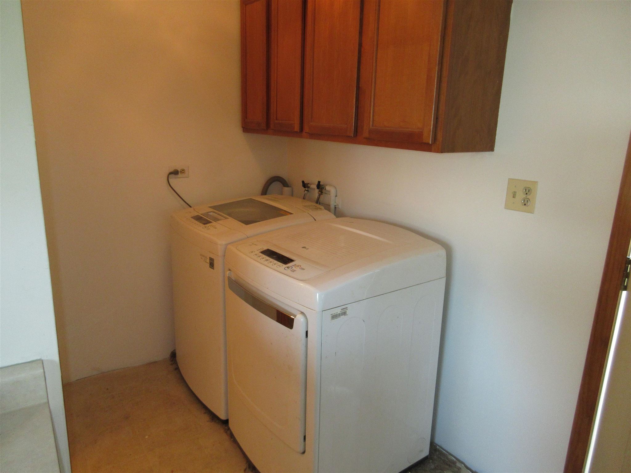 55891 Mayflower Road South Bend, IN 46619 - Photo 10 of 18 Gallery Image 10