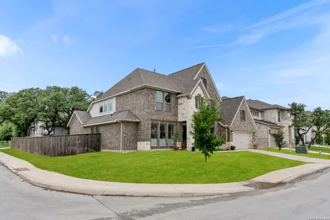 $899,000 | 28703 Inverness Pass, Boerne, TX 78006