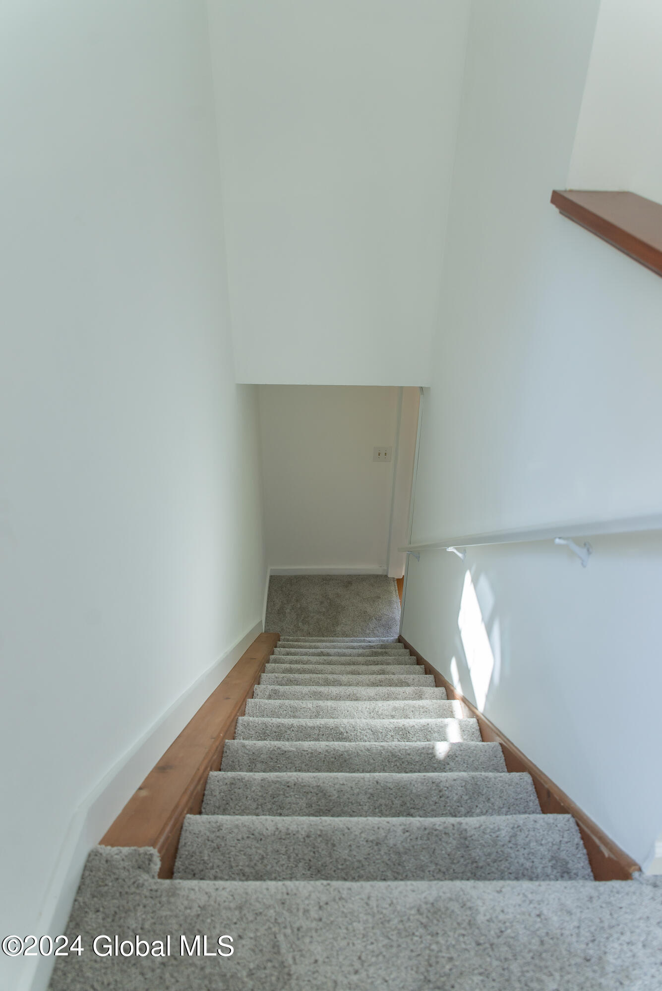 191 Cramer Road Malta, NY 12020 - Photo 15 of 41 Stairs