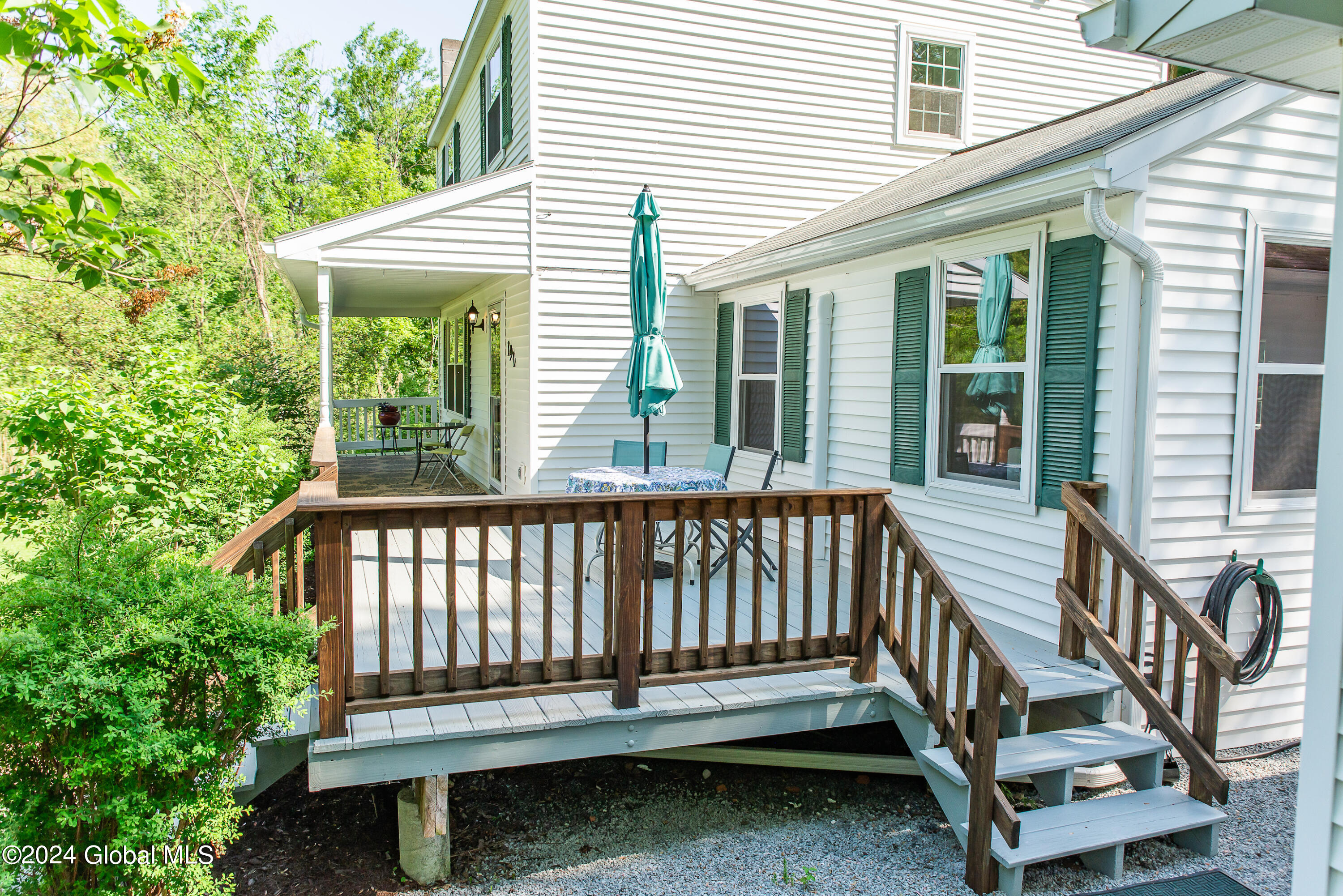 191 Cramer Road Malta, NY 12020 - Photo 29 of 41 Porch & Deck