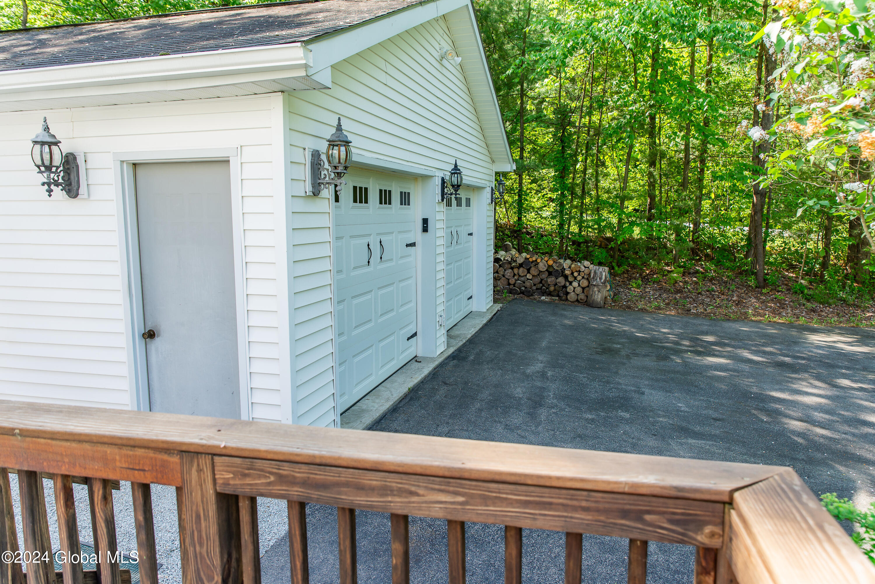 191 Cramer Road Malta, NY 12020 - Photo 31 of 41 Garage