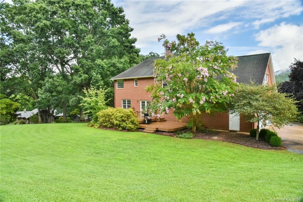 206 Bridle Path Candler, NC 28715 - Photo 4 of 24