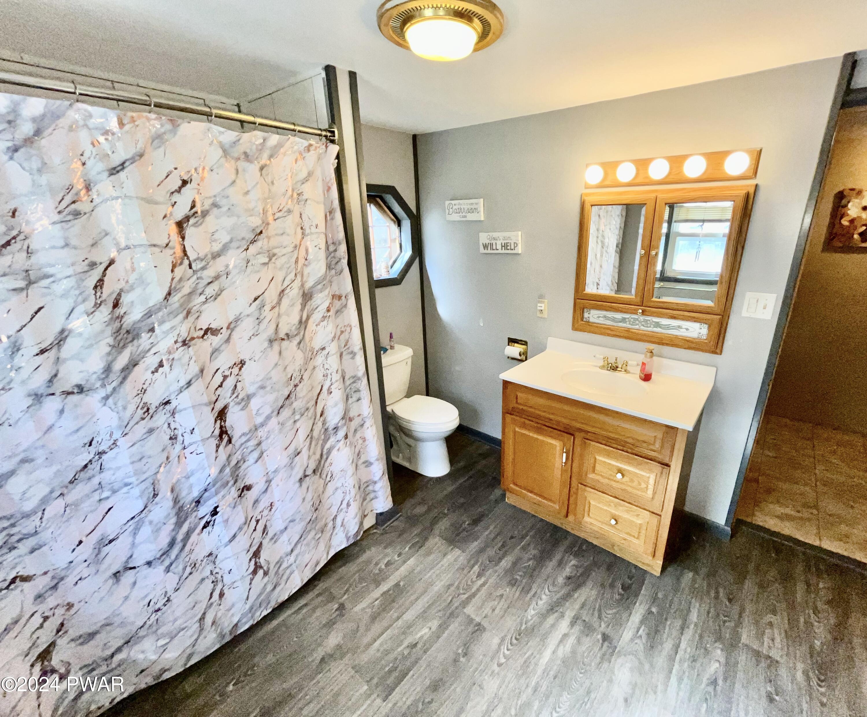 5585 River Road Equinunk, PA 18417 - Photo 30 of 73 1-FULL BATHROOM