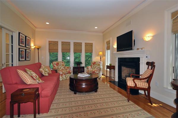 10 Whittier Road Wellesley, MA 02481 - Photo 8 of 30 Gallery Image 8