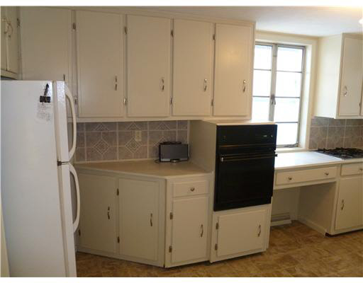 56309 Oak Road South Bend, IN 46619 - Photo 8 of 13 Gallery Image 8