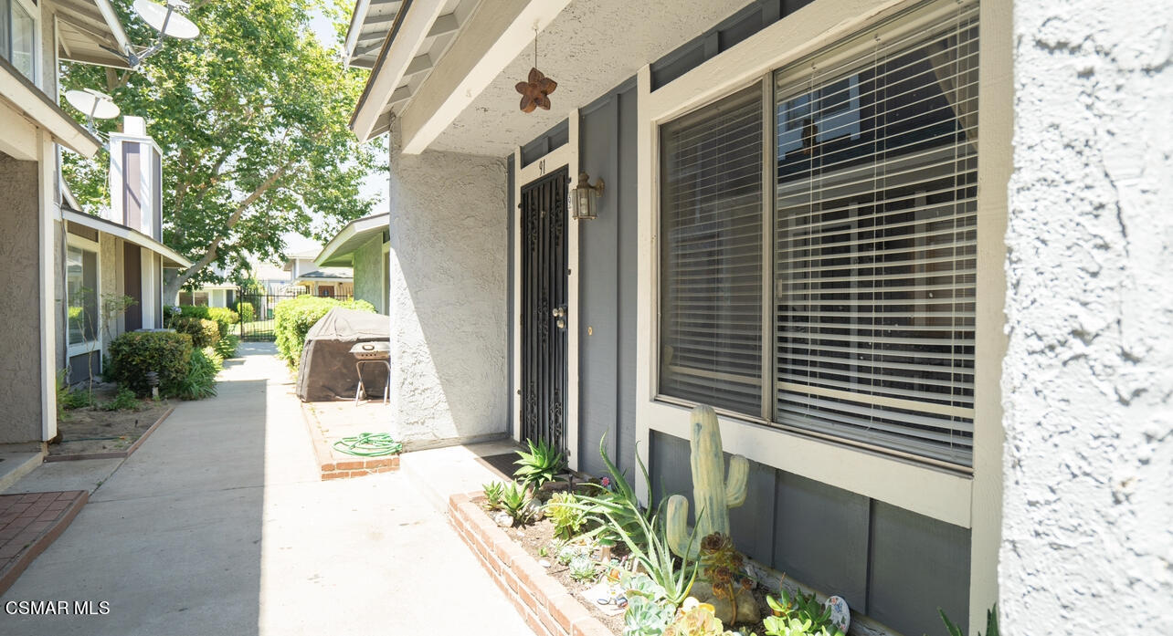 546 Spring Road, Unit 91 Moorpark, CA 93021 - Photo 1 of 1 a view of a back yard of the house