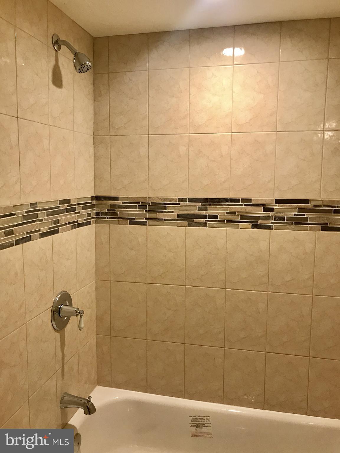 5648 Arnhem Road Baltimore, MD 21206 - Photo 15 of 18 Bath