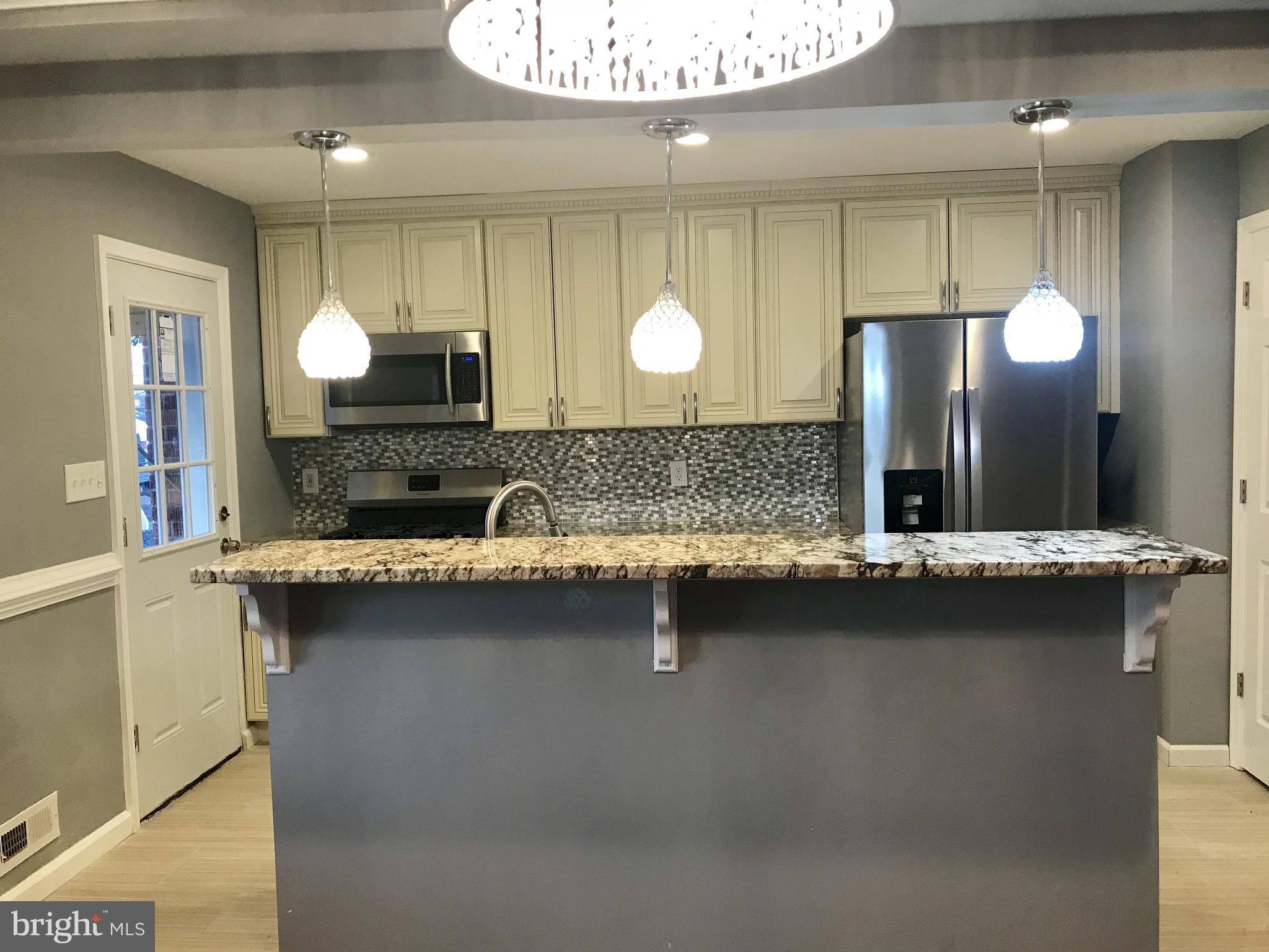 5648 Arnhem Road Baltimore, MD 21206 - Photo 8 of 18 Kitchen