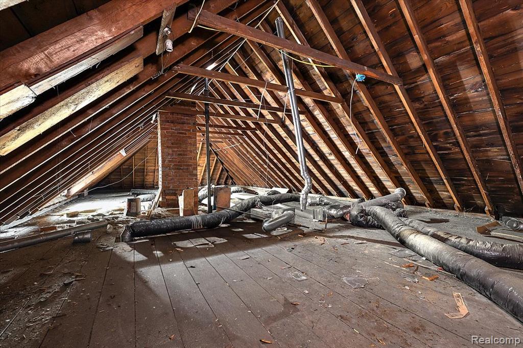 3000 Field Street Detroit, MI 48214 - Photo 39 of 77