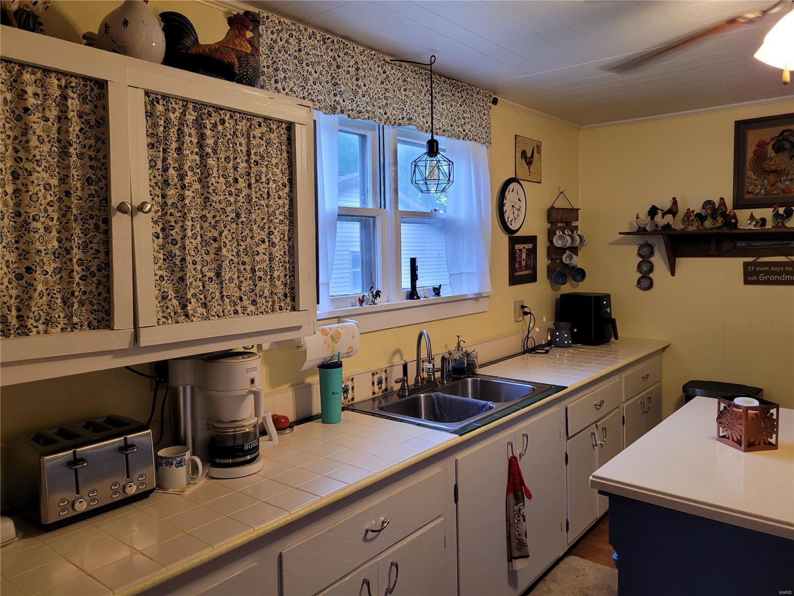 132 Ridge Avenue Irving, IL 62051 - Photo 24 of 27 Gallery Image 24
