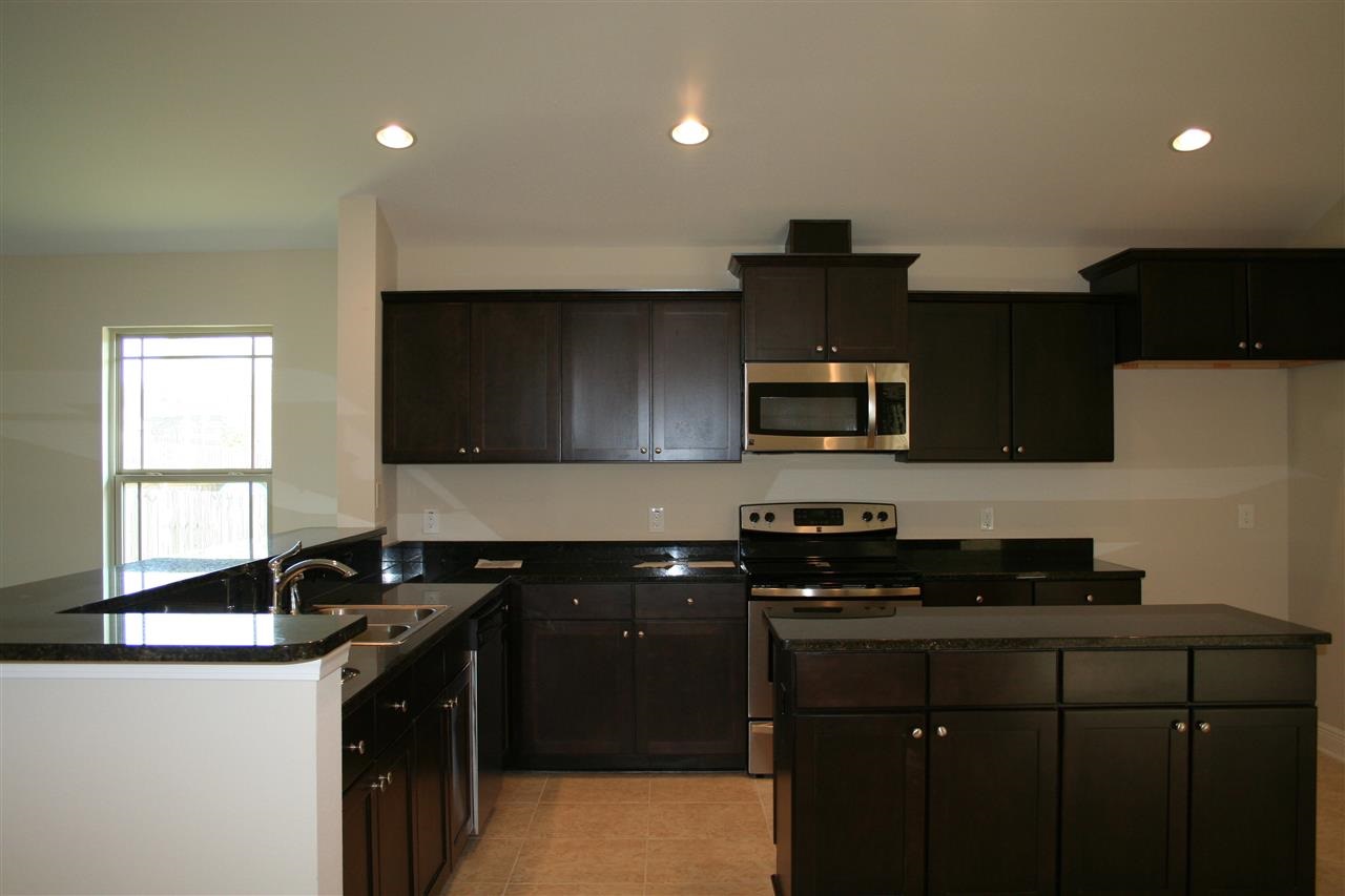1095 Ironforge Road Cantonment, FL 32533 - Photo 10 of 35 Gallery Image 10