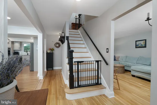 $560,000 | 19 Van Saun Drive, Ewing, NJ 08628