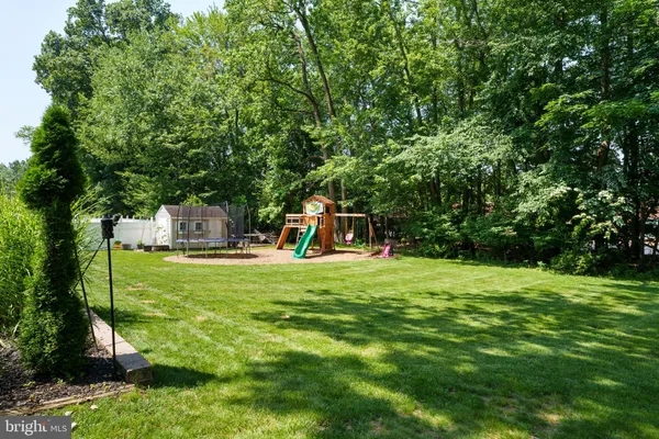 $560,000 | 19 Van Saun Drive, Ewing, NJ 08628