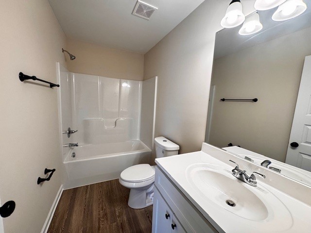 62 Modena Place Decherd, TN 37324 - Photo 8 of 14 a bathroom with a sink a toilet and shower
