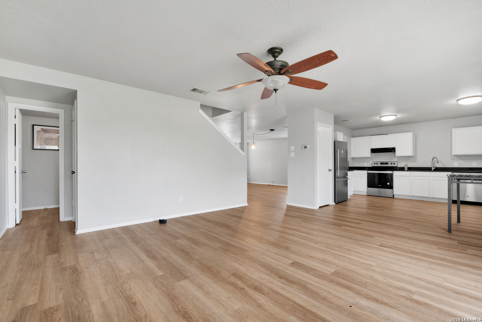 6903 Pecan Fall Converse, TX 78109 - Photo 9 of 24