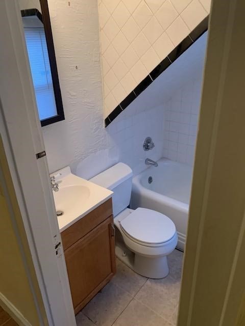 159 Grandview Avenue, Unit 1 Quincy, MA 02170 - Photo 10 of 10 a bathroom with a toilet and a shower
