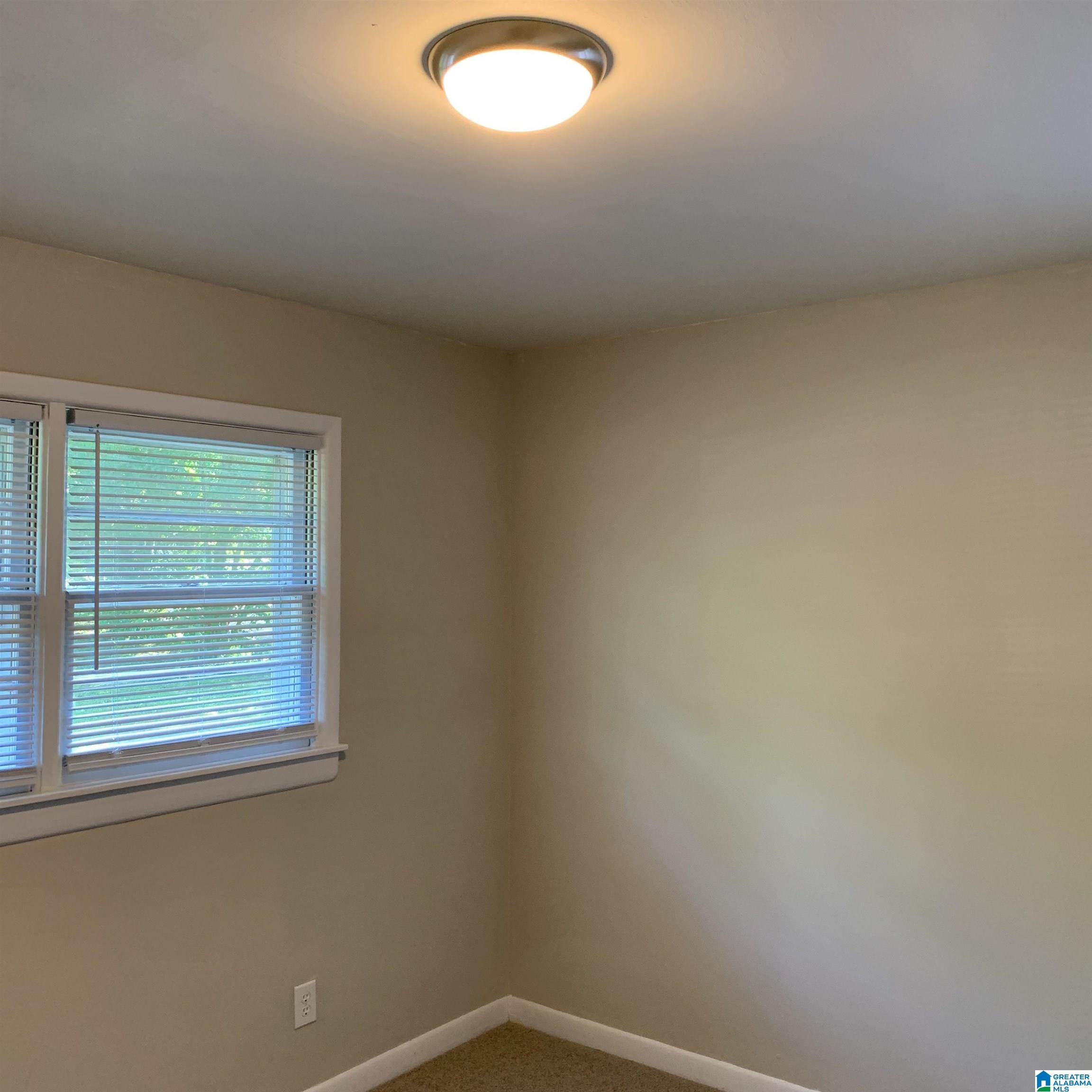 515 Portercrest Road Graysville, AL 35073 - Photo 12 of 23