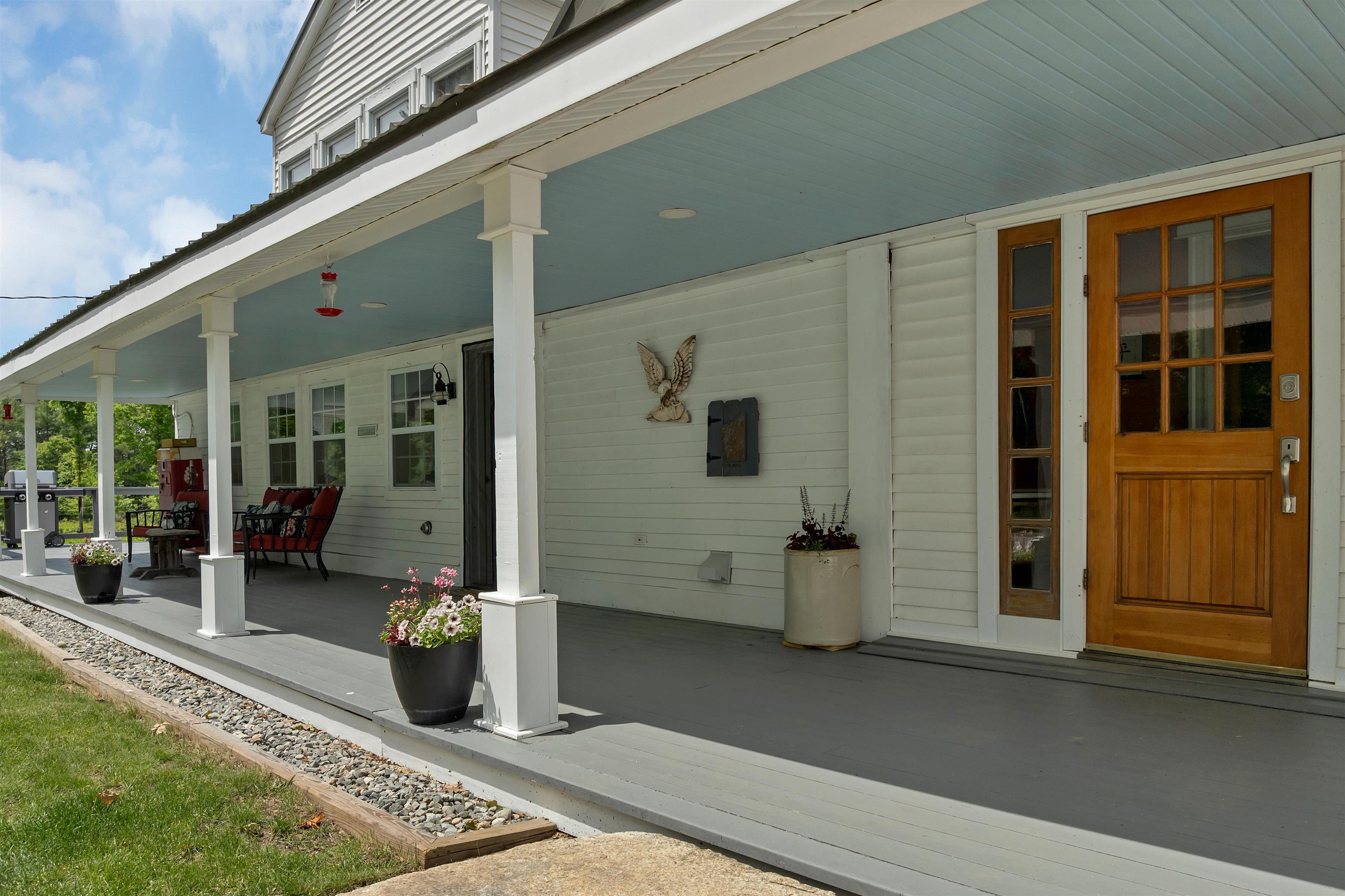 220 Stockbridge Corner Road Alton, NH 03809 - Photo 4 of 56