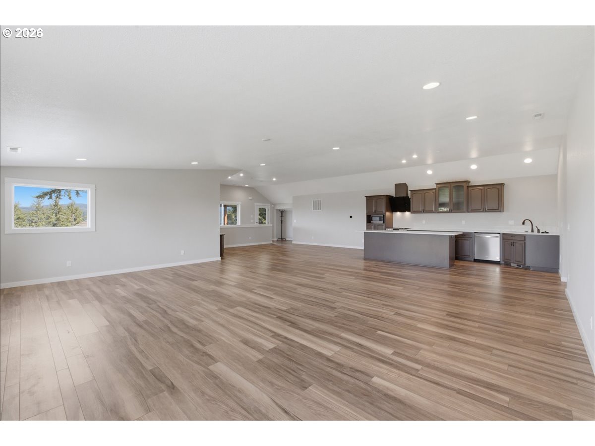 27579 Riggs Hill Road Foster, OR 97345 - Photo 12 of 37