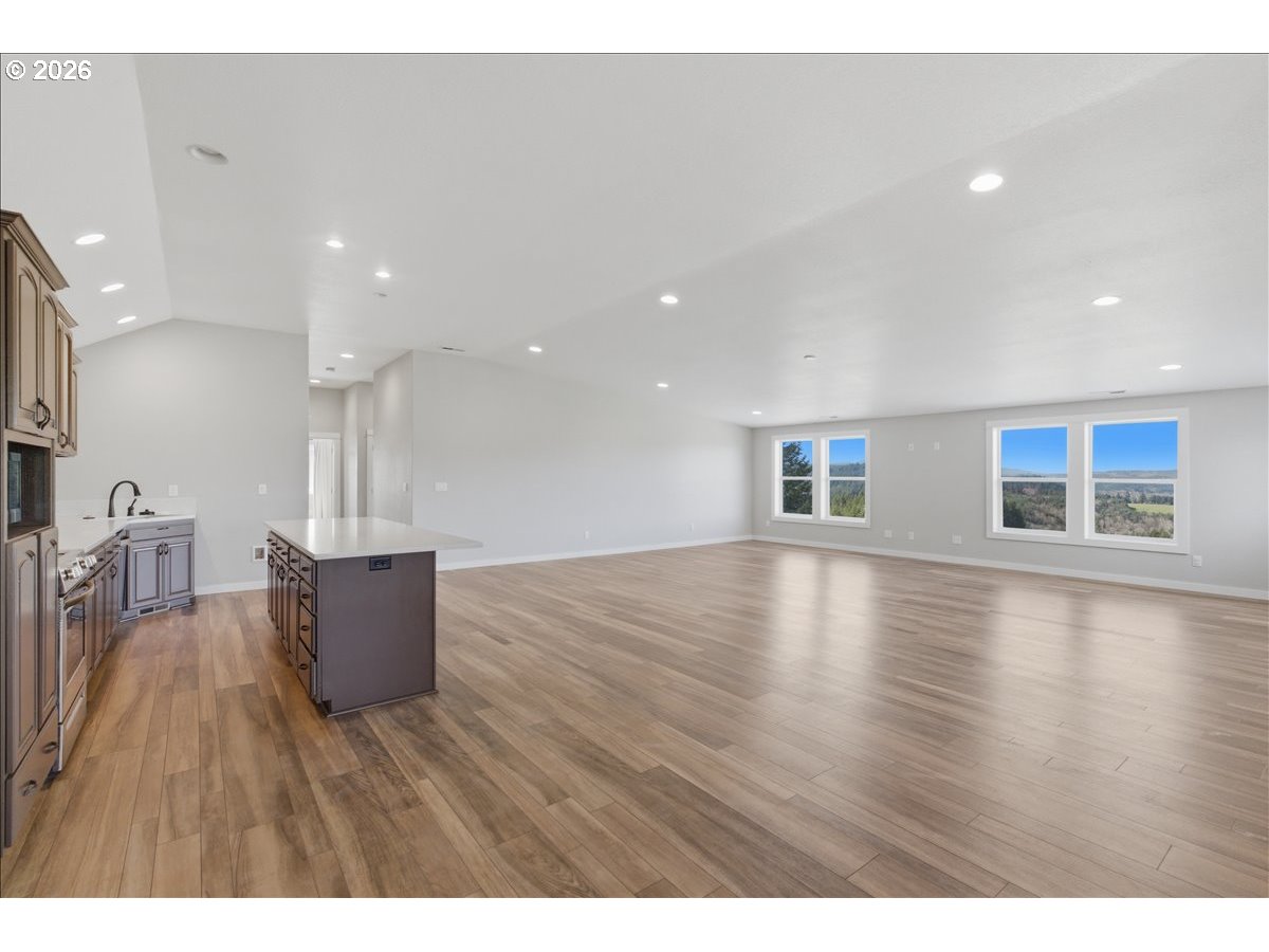 27579 Riggs Hill Road Foster, OR 97345 - Photo 16 of 37