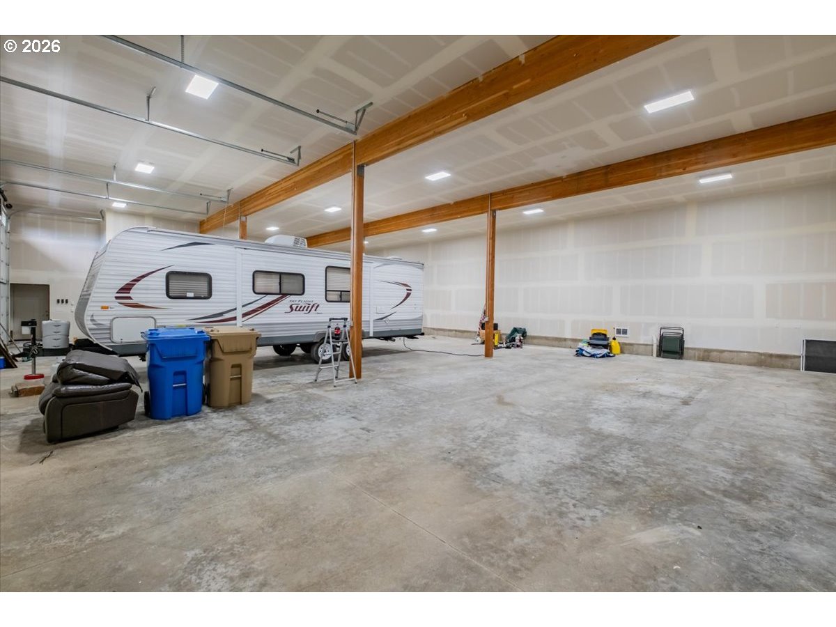 27579 Riggs Hill Road Foster, OR 97345 - Photo 34 of 37