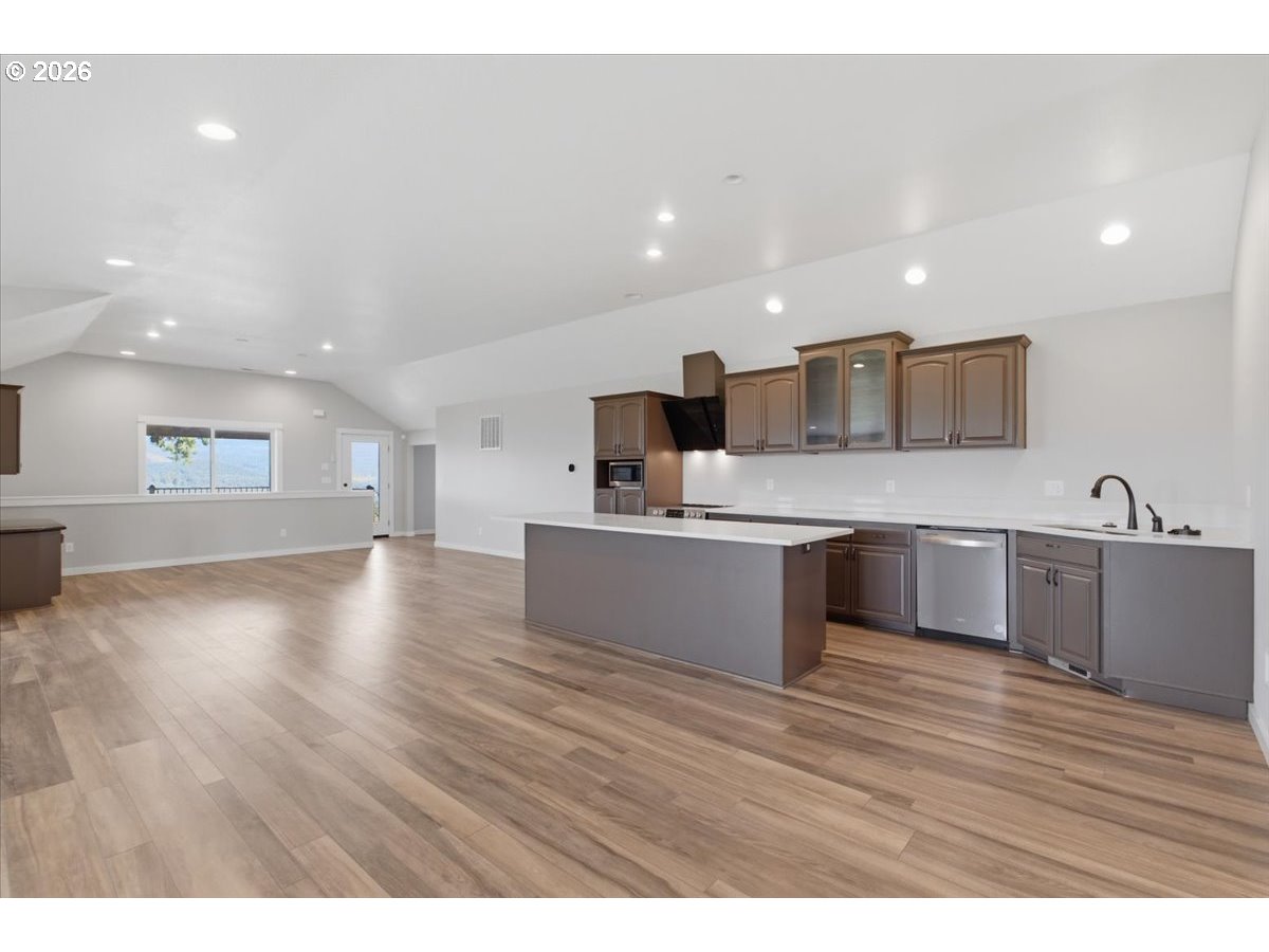 27579 Riggs Hill Road Foster, OR 97345 - Photo 10 of 37