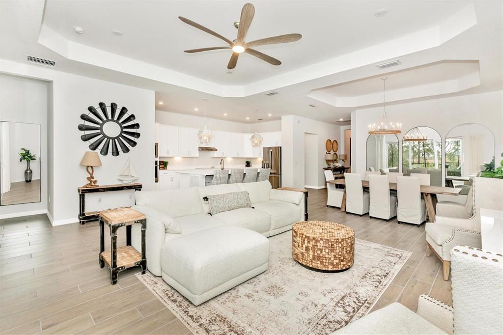 12733 Tulum Loop Venice, FL 34293 - Photo 14 of 86