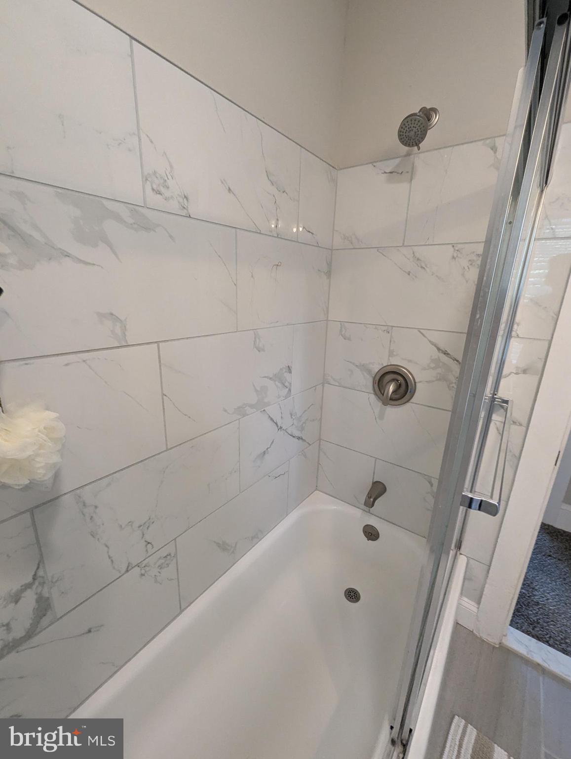 53 East Chelton Road Brookhaven, PA 19015 - Photo 23 of 31 shower