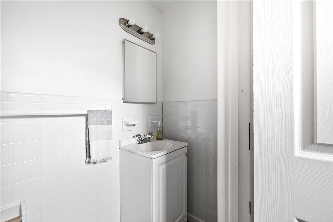 120 Pine Street East Rochester, NY 14445 - Photo 19 of 31 front unit first floor powder room