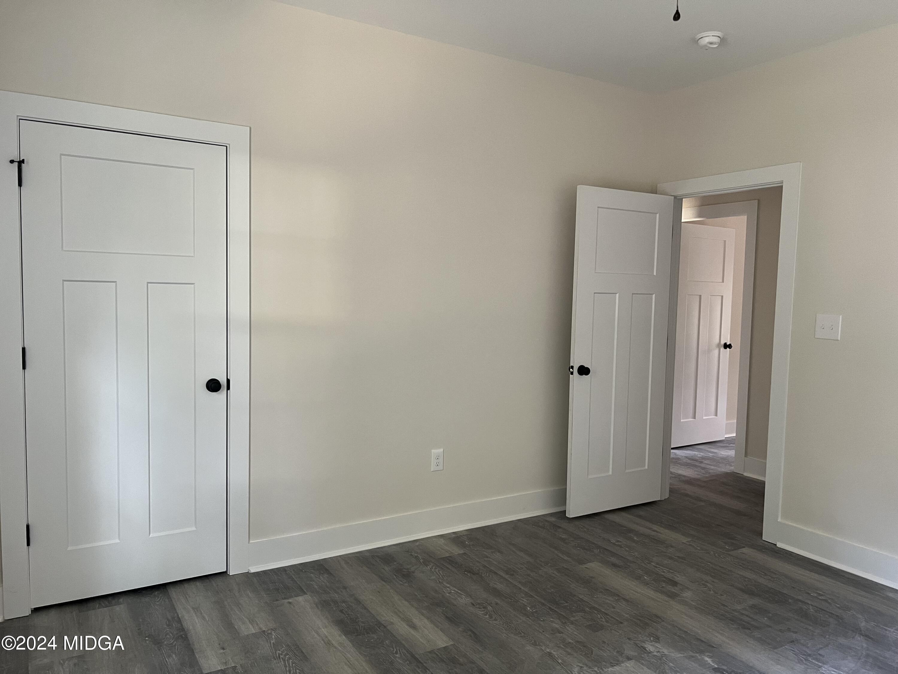450 Walker Road Byron, GA 31008 - Photo 15 of 22 a view of an empty room