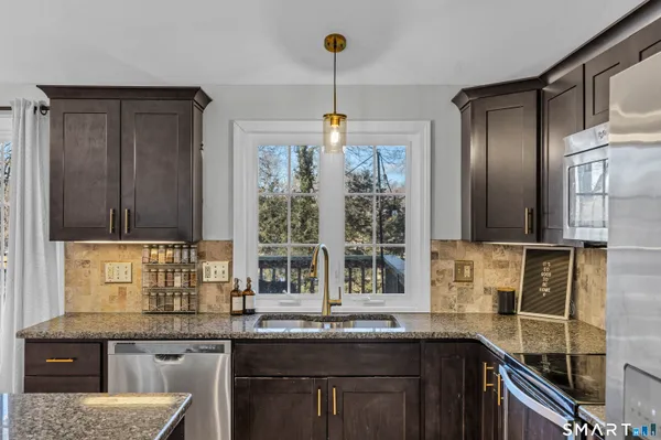 $450,000 | 15 Country Club Drive, Ledyard, CT 06339