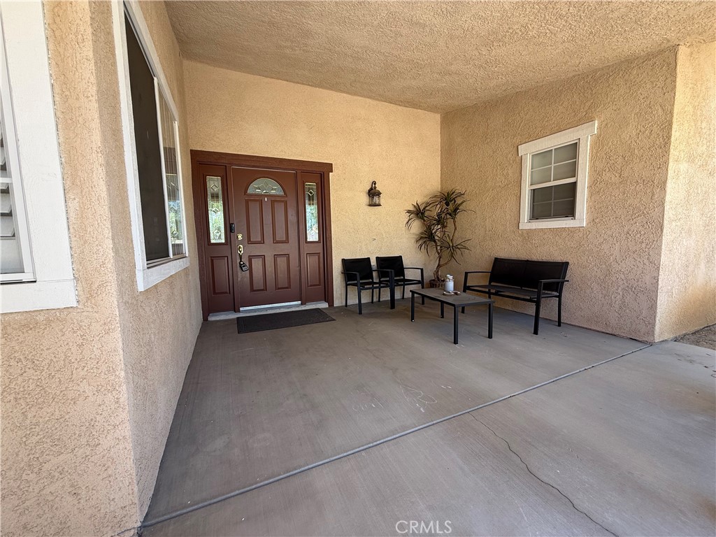 19581 Powhatan Road Apple Valley, CA 92308 - Photo 5 of 80