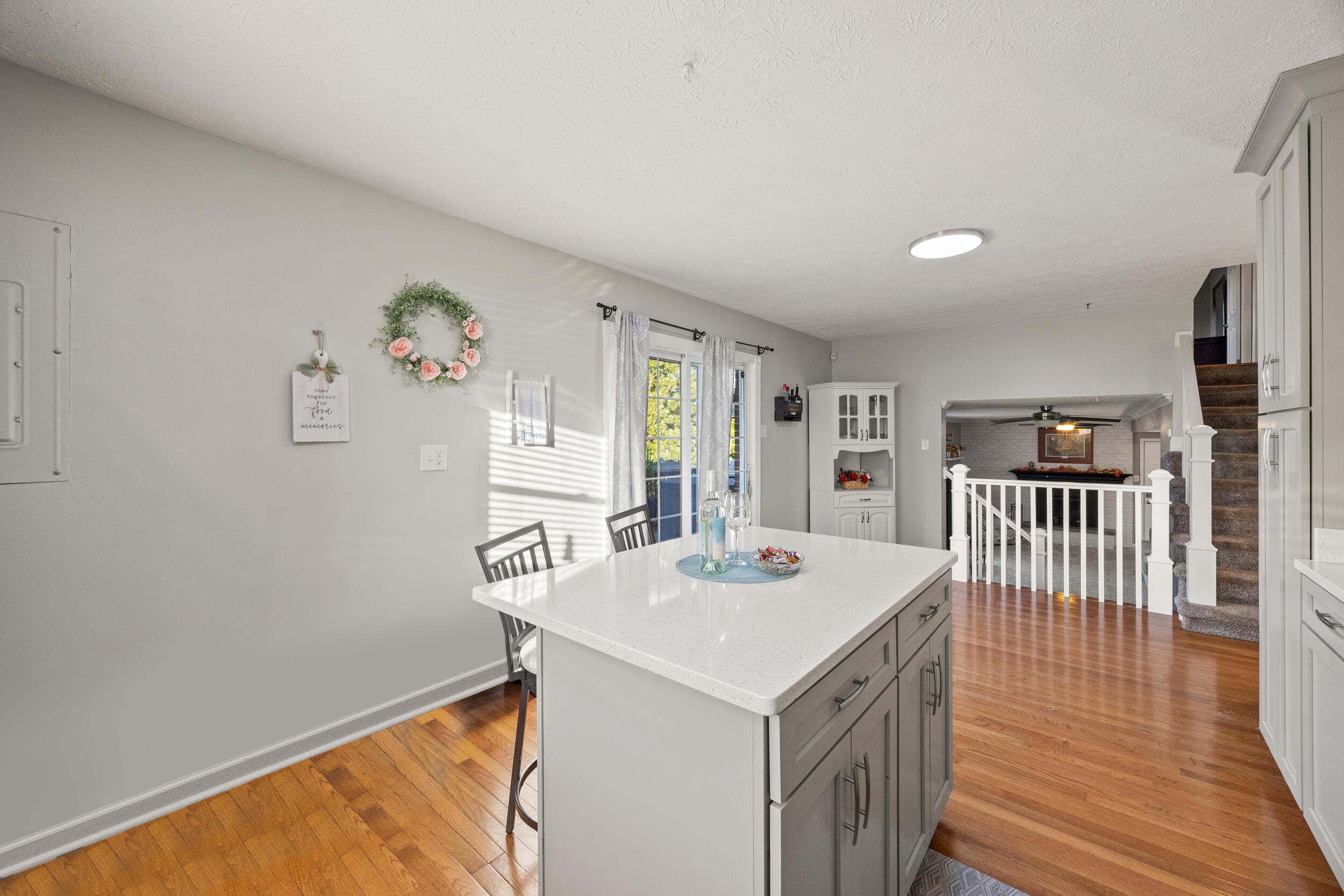 653 Squires Road Lexington, KY 40515 - Photo 9 of 40 pend0964
