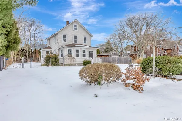 $619,000 | 768 Old Medford Avenue, Medford, NY 11763