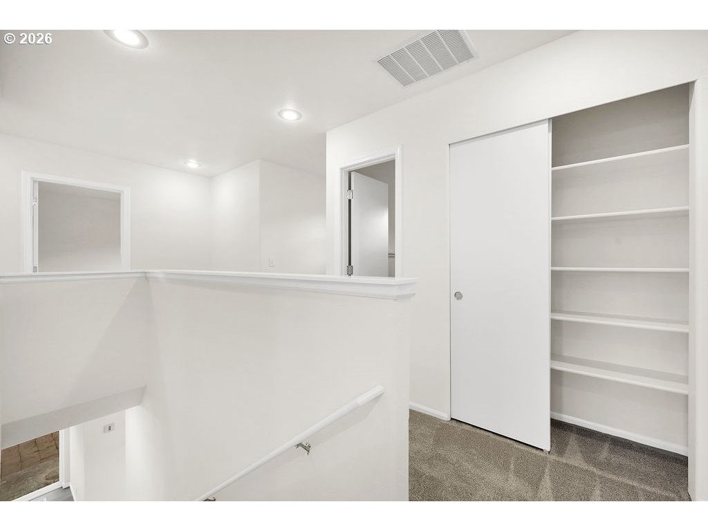 1651 Hamlet Lane Eugene, OR 97402 - Photo 18 of 27