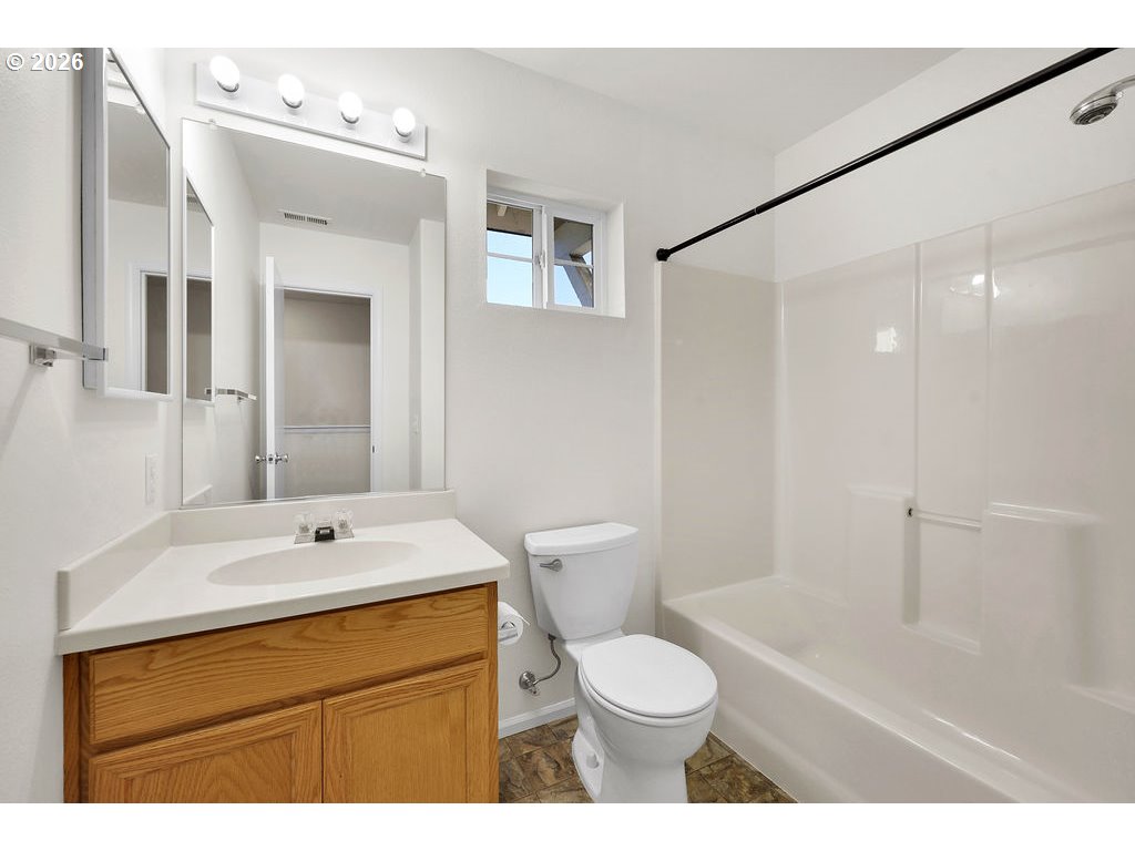 1651 Hamlet Lane Eugene, OR 97402 - Photo 19 of 27