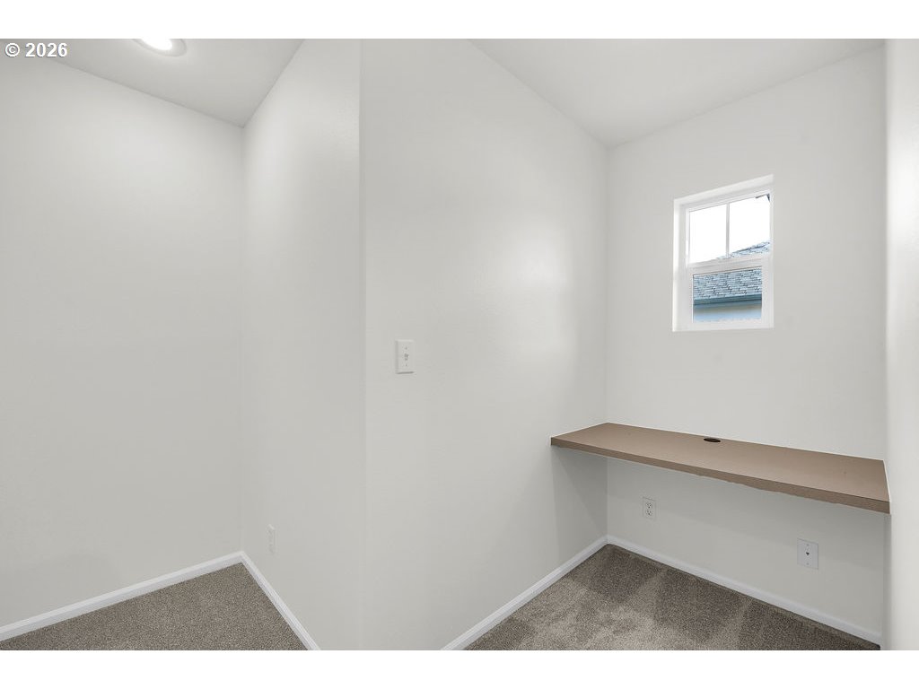 1651 Hamlet Lane Eugene, OR 97402 - Photo 20 of 27