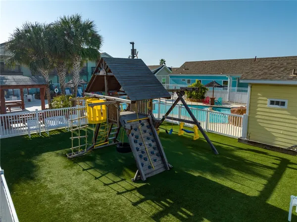 $419,000 | 2212 Highway 361, Unit 303, Port Aransas, TX 78373