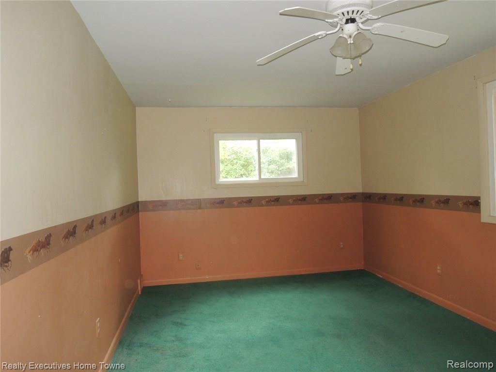 421 South Richman Road St. Clair, MI 48079 - Photo 17 of 19 DSCN4737.JPG