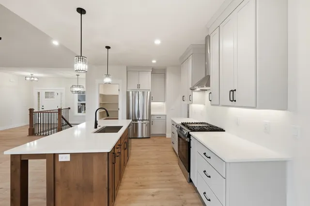 $749,900 | 1104 Reese Trail, Waunakee, WI 53597