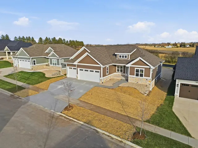 $749,900 | 1104 Reese Trail, Waunakee, WI 53597