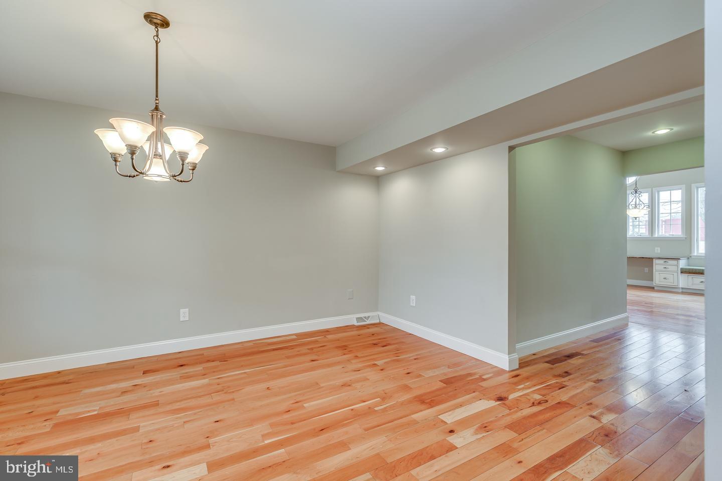 314 Surrey Road Cherry Hill, NJ 08002 - Photo 11 of 62 Dining Room