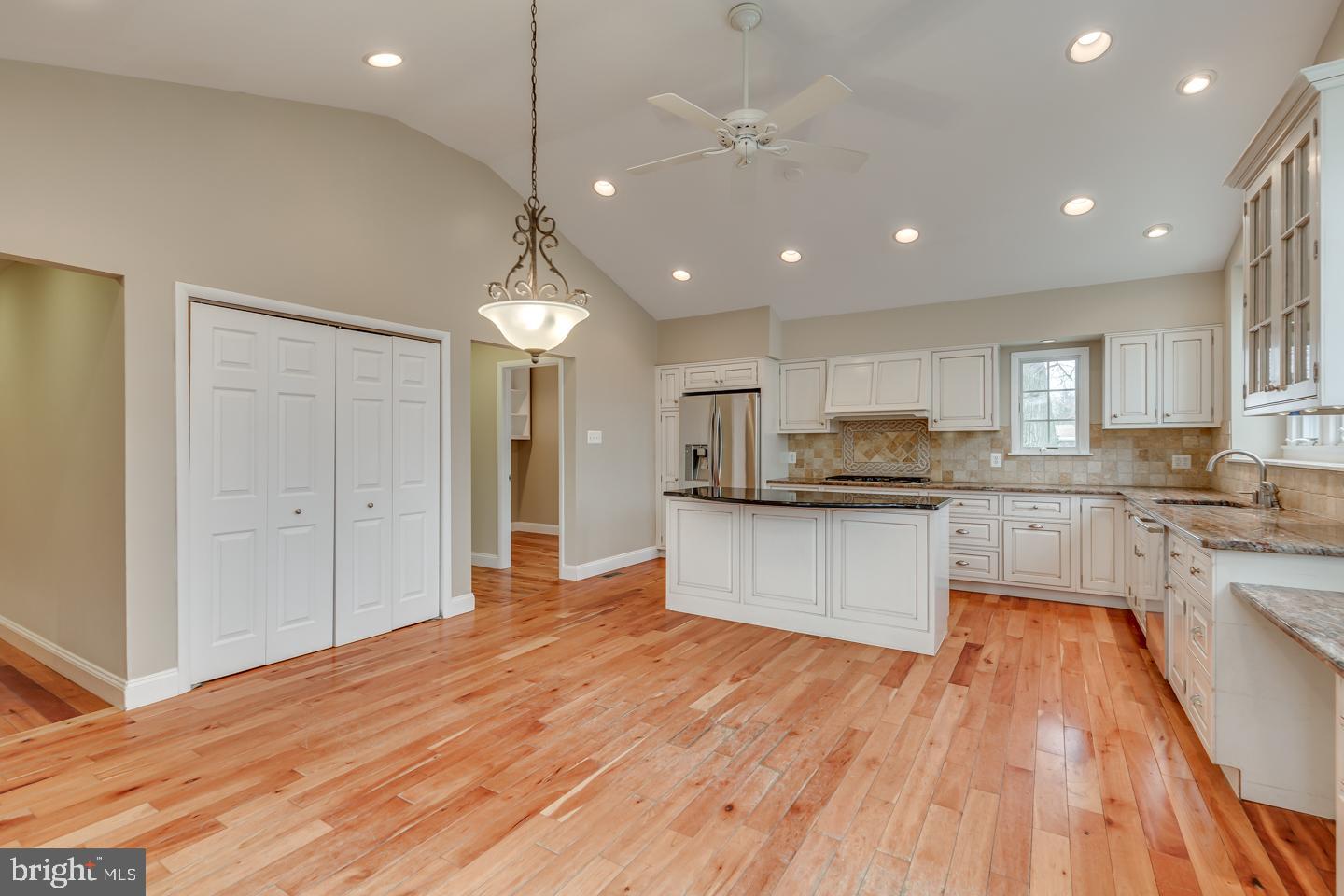 314 Surrey Road Cherry Hill, NJ 08002 - Photo 25 of 62 Kitchen