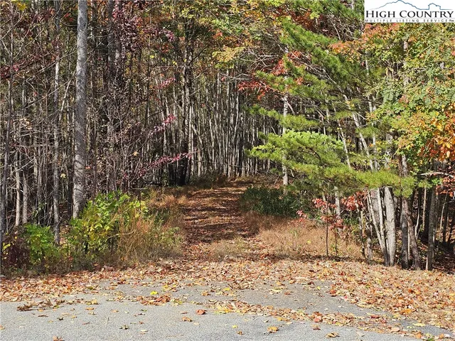 $315,000 | Lot 62-63 Bent Bow Drive, Collettsville, NC 28611